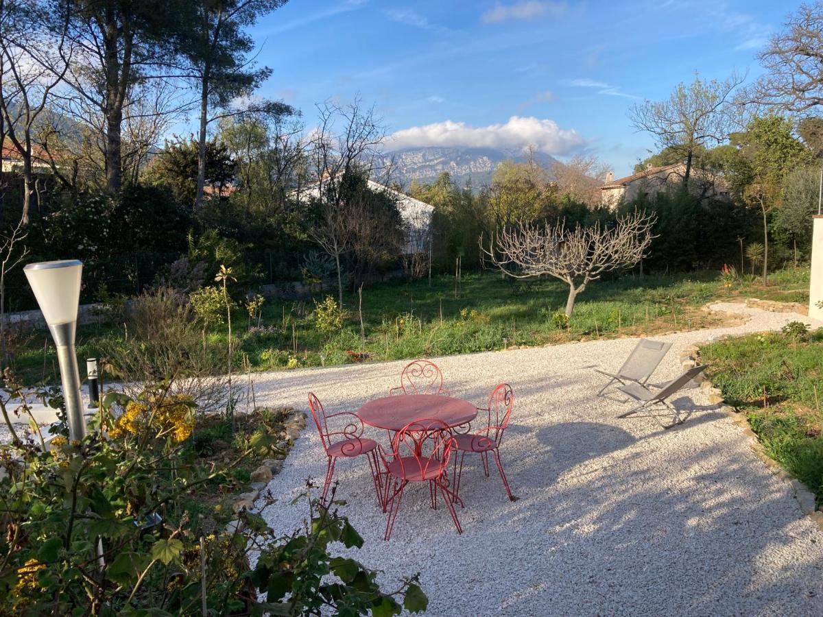 Haut De Villa Avec Terrasse Privative Jardin Et Parking Tout Pres Des Plages Τουλόν Εξωτερικό φωτογραφία